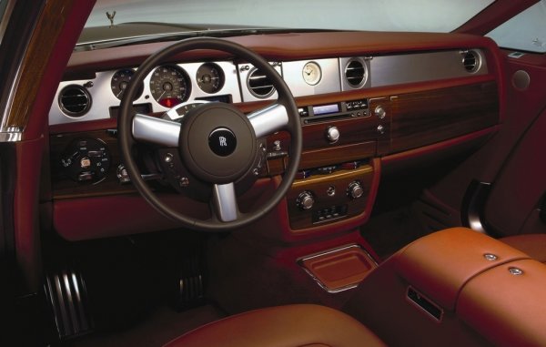 Rolce Royce Phantom Coupe.